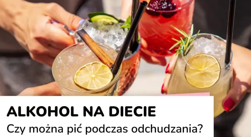 Letnie drinki z owocami i lodem. Jaki alkohol na redukcji jest najlepszym wyborem, by cieszyć się smakiem bez wyrzutów sumienia?